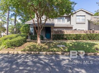 389 Clubhouse Dr, Gulf Shores, AL 36542