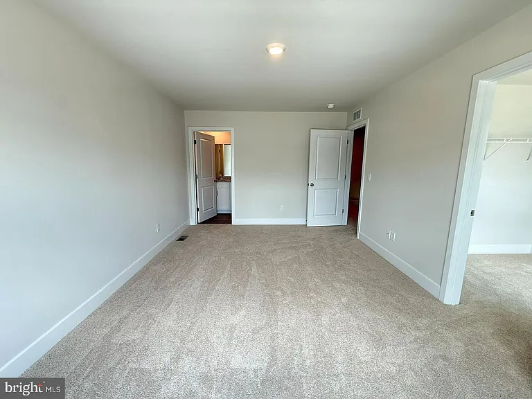 117 Nootka Way — Photo 8
