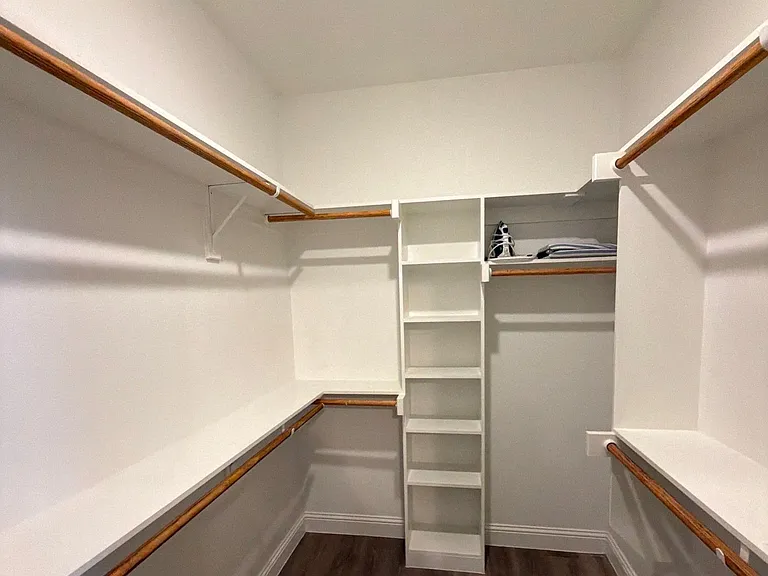 2414 Forest Hill Ln — Photo 20
