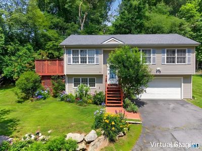 56 Terry Road, Gales Ferry, CT, 06335