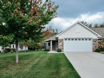 946 Briarwood Dr, Red Wing, MN, 55066