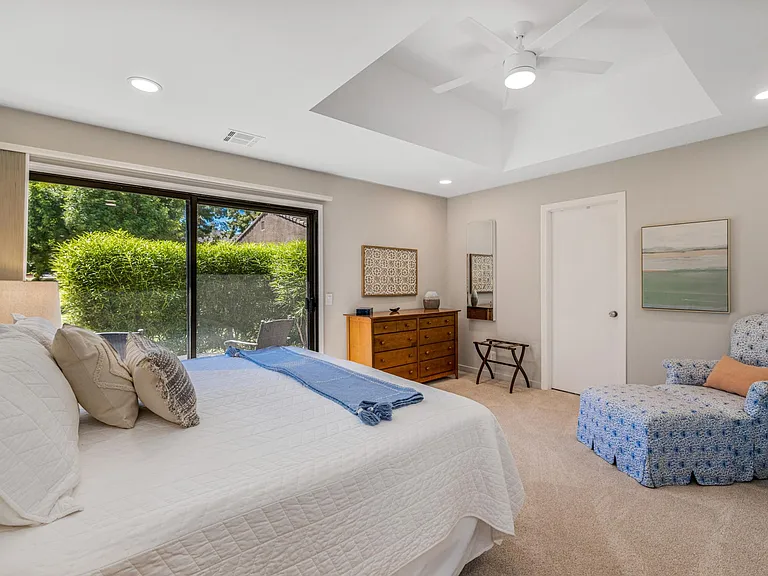 73299 Phoebe Ct — Photo 32