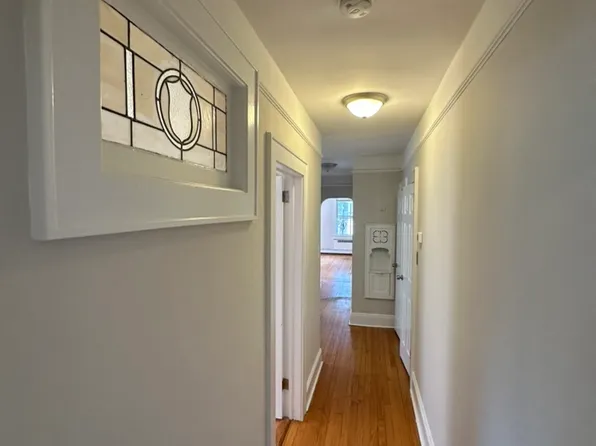 796 Inwood Terrace image 1 of 6