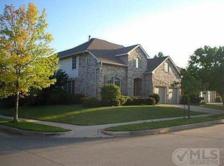 4801 Bellflower Way, Fort Worth, TX 76123