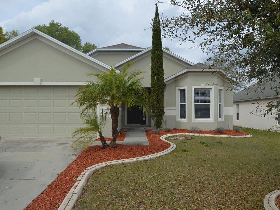 1st image of 340 Delancey Dr