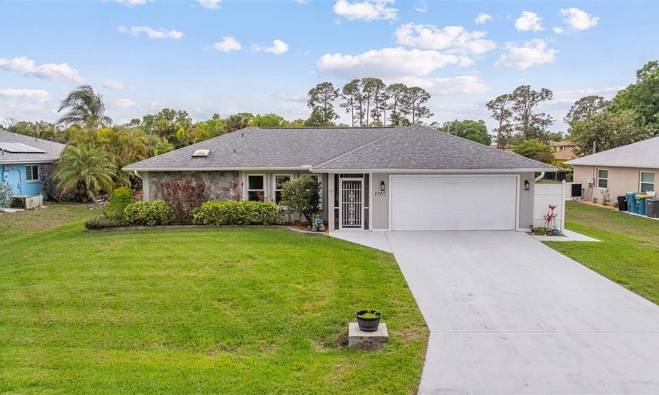 1st image of 22417 GLEN AVENUE