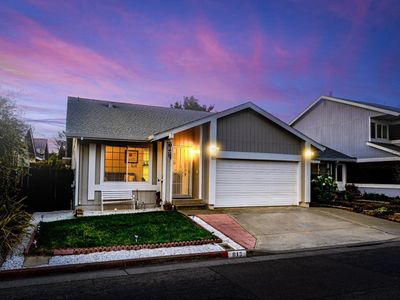 813 Sparrow Court, Healdsburg, CA, 95448
