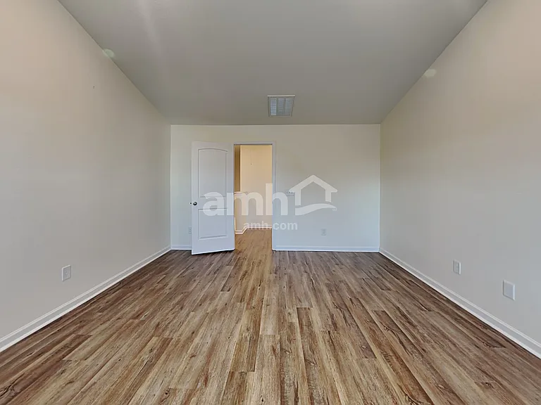 6060 Mason Tucker Dr — Photo 7