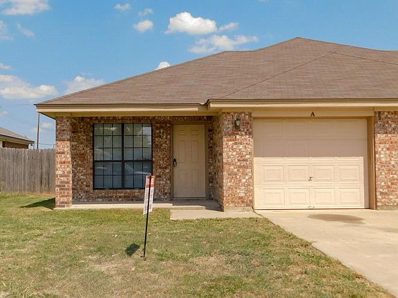 2nd image of 1103 Nicholas Cir #A
