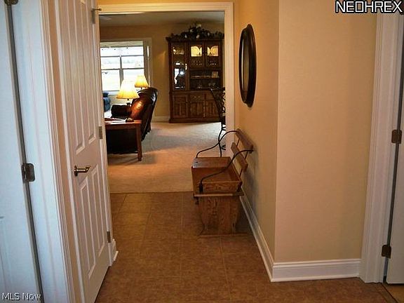2nd image of 1814 Lake Forest Dr