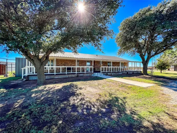 225 County Road 453, Rule, TX 79547