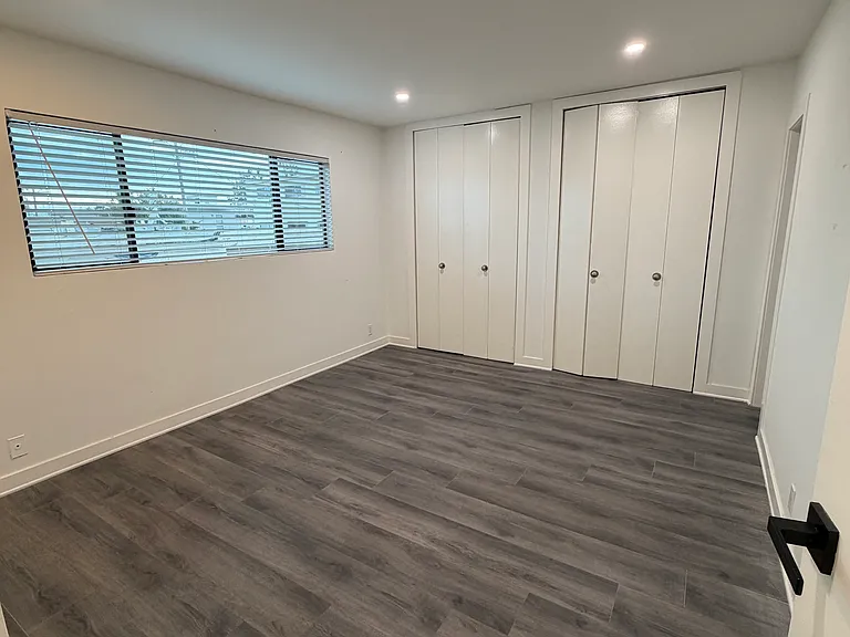 11661 Montana Ave #11 — Photo 7