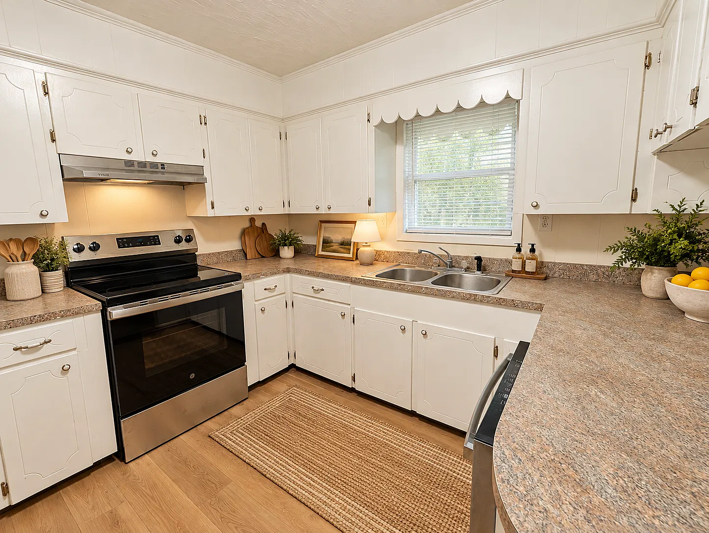 3 bed, 1421 sqft, $1,595 — Photo 4