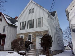 13 Prospect St, Johnstown, NY 12095