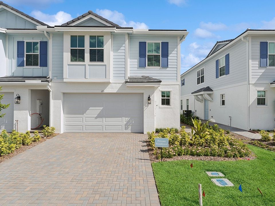 Luxurious Townhomes