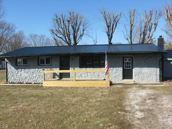 6866 W Parks Dr, Arlington, IN 46104