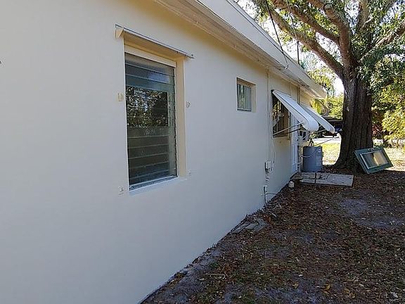 2nd image of 1805 50th Ave
