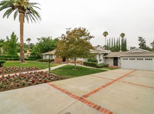 5105 Quakertown Ave, Woodland Hills, CA 91364