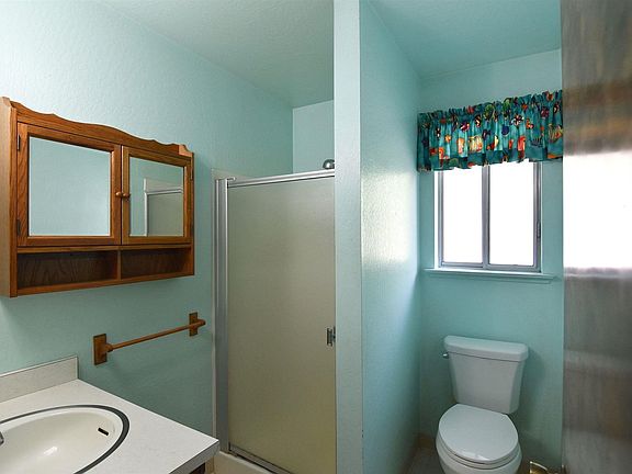 3rd image of 16520 S Creekside Dr