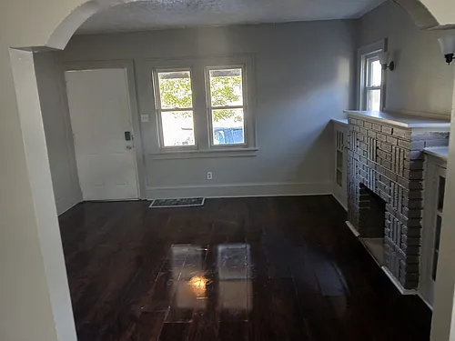 2417 East Ave Photo 1