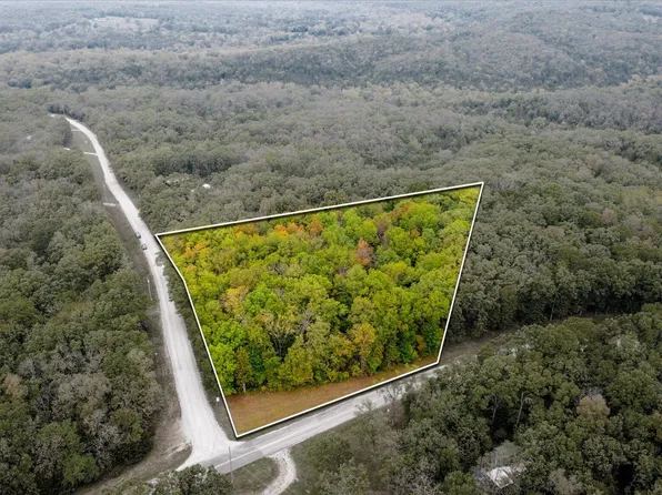 000 County Road 281, Hermitage, MO 65668