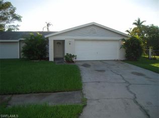 893 Adelphi Ct, Fort Myers, FL 33919