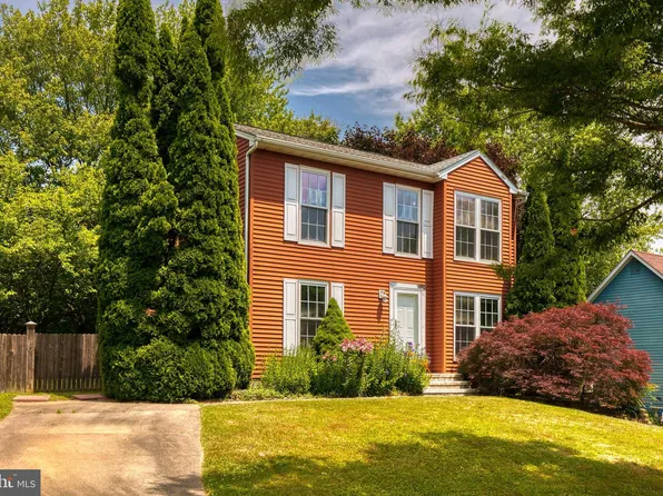 4288 N Woods Trl, Hampstead, MD 21074