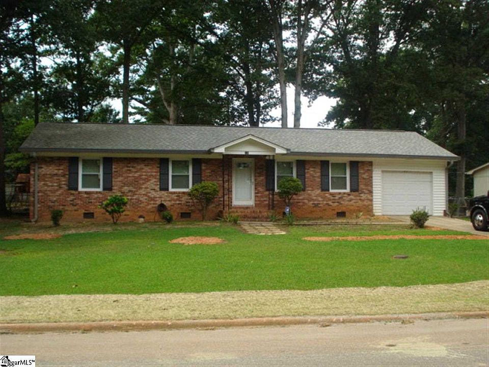 1st image of 118 Oak Park Dr