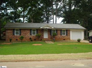 118 Oak Park Dr, Mauldin, SC 29662