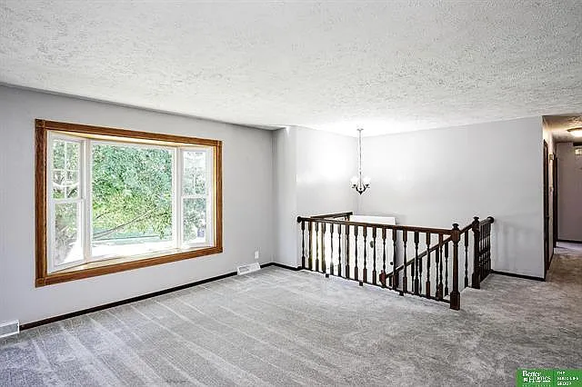 10734 Borman Cir — Photo 2