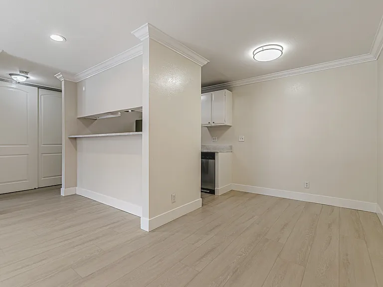 Santana Place — Photo 17