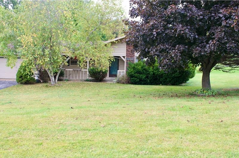 1st image of 29037 Linda Ln