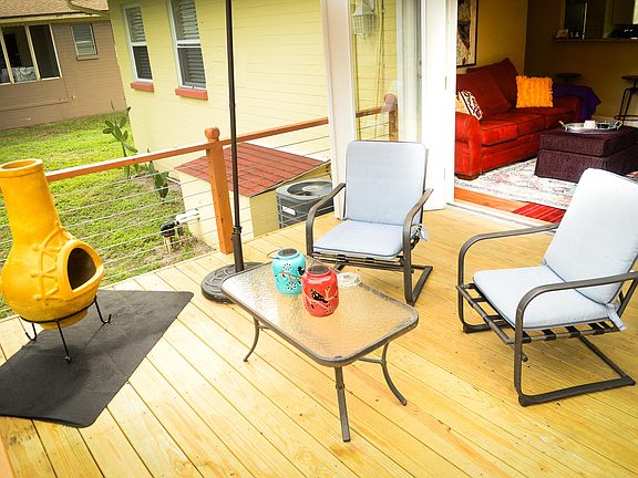 5th image of 555 Burleigh Ave