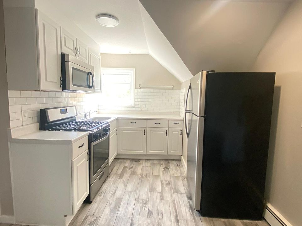 1st image of 44 Wright Ave APT 3B