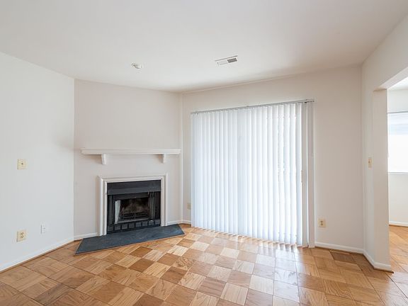 5th image of 1 Kilglass Ct APT 201