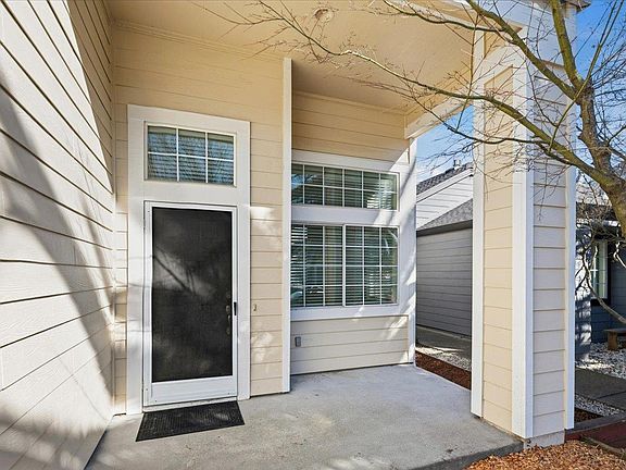 4th image of 637 Powderhorn Ave