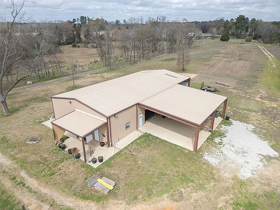 2nd image of 429 Texana Rd