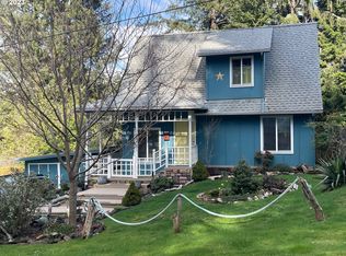 89381 View Dr, Florence, OR 97439