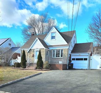 7 Blueridge Rd, Lodi, NJ, 07644