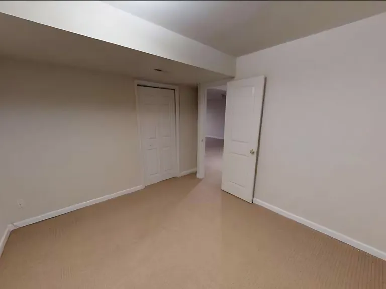 13131 Clarksburg Square Rd — Photo 12