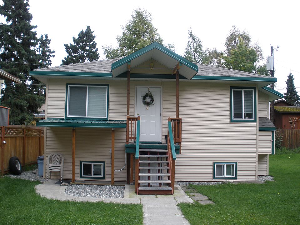 2606 W. 31st Front View