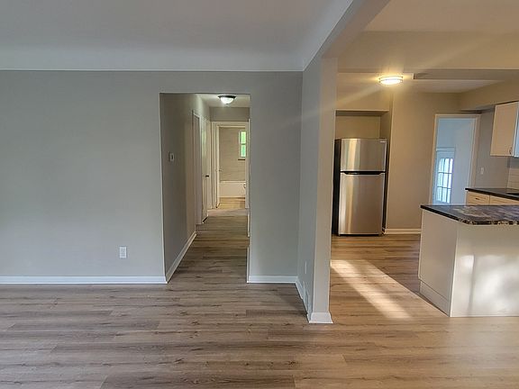 2nd image of 4852 E 81st St