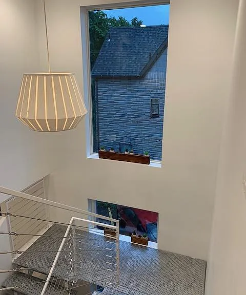 358 Lamont Pl — Photo 12