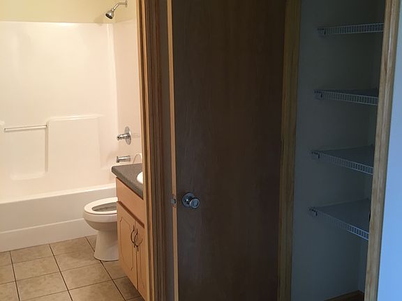 5th image of 1532 Hills Chapel Rd