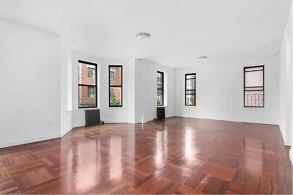 Rented by Douglas Elliman | media 27