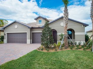 310 SE Huntington Cir, Port St Lucie, FL 34984