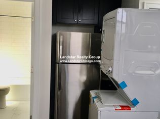 3137 W Montrose Ave #2, Chicago, IL 60618