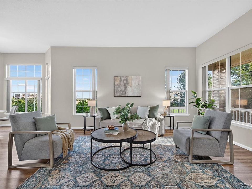 1st image of 21 Woodland Circle