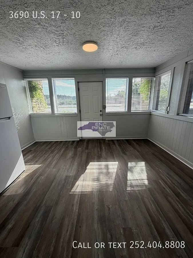1 bed, $700 — Photo 4