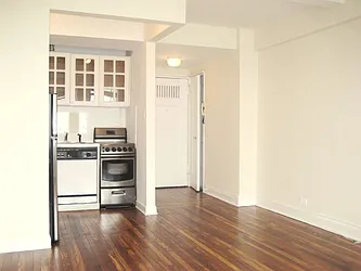 Rented by Segallis Real Estate